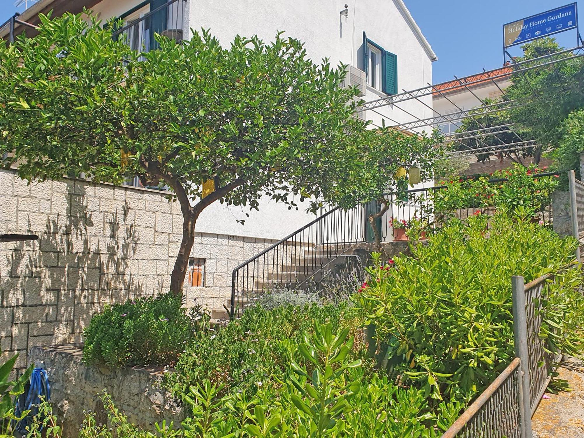 Holiday Home Gordana II Хвар Экстерьер фото